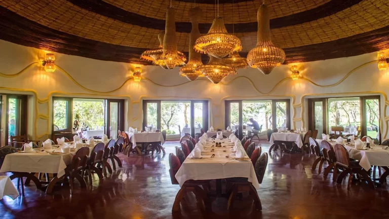 manyara serena lodge 01