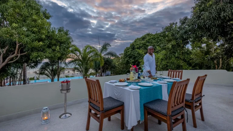 kilindi-zanzibar-galleryterracedinnersetup