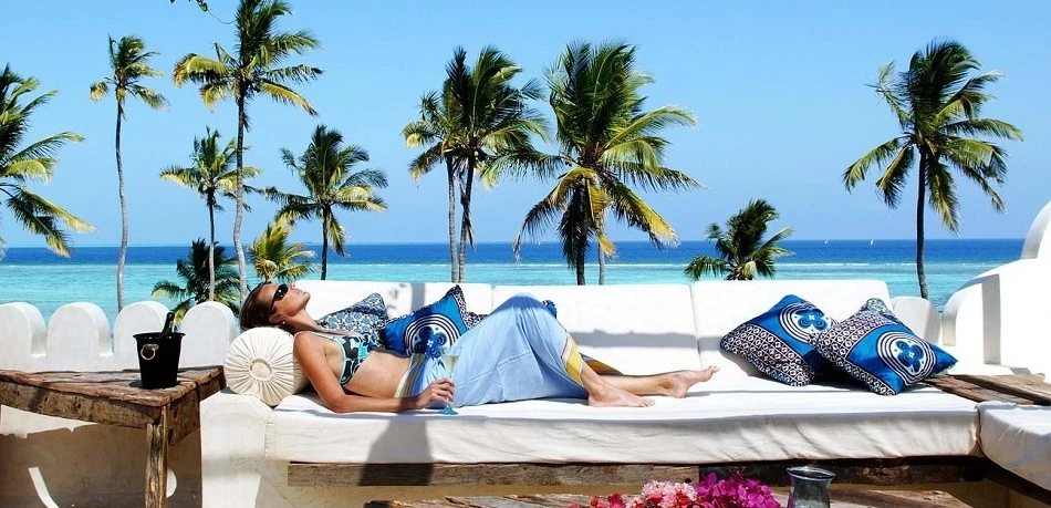 Serengeti and Zanzibar tailor-made safari combining wildlife and beach holiday in Tanzania