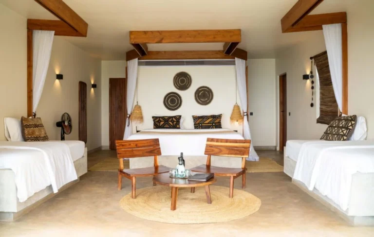 IM_TZ_MAN_MBVL_Bedroom-scaled-1-1024x650